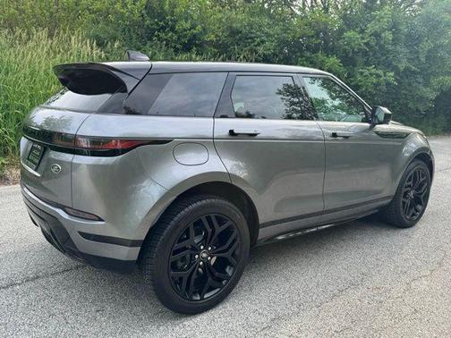 Eiger Grey Metallic 2023 Land Rover Range Rover Evoque R-Dynamic SE