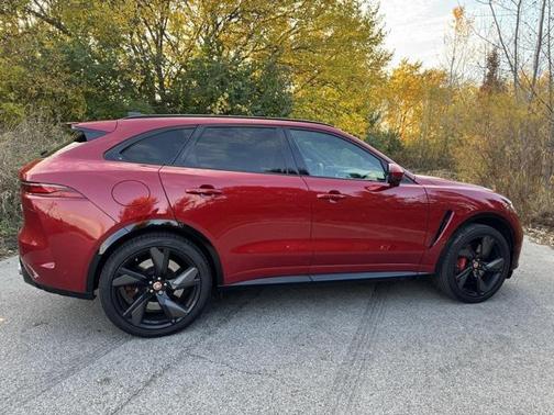 2023 Jaguar F-PACE SVR P550 AWD Automatic