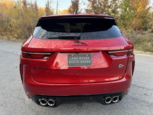 2023 Jaguar F-PACE SVR P550 AWD Automatic