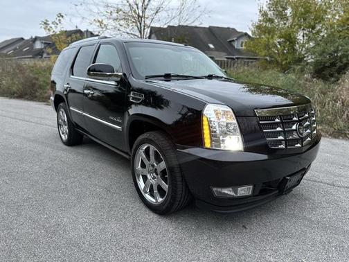 2011 Cadillac Escalade Premium
