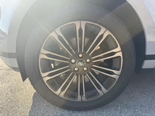 2026 Land Rover Range Rover Evoque Core S