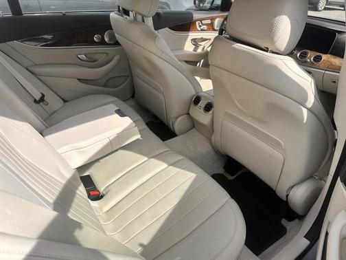 2018 Mercedes-Benz E-Class 4MATIC