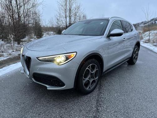 2018 Alfa Romeo Stelvio Base