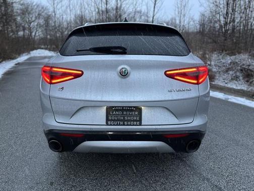 2018 Alfa Romeo Stelvio Base