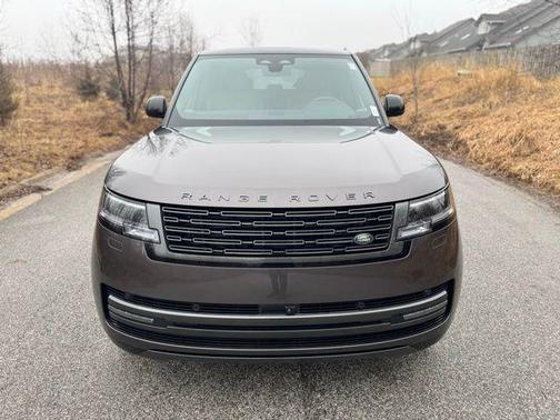 Grey 2026 Land Rover Range Rover P530 SE