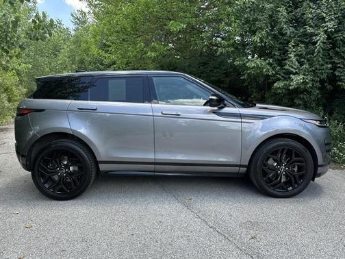 2022 Land Rover Range Rover Evoque R-Dynamic SE