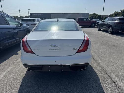 2017 Jaguar XJ XJL Portfolio