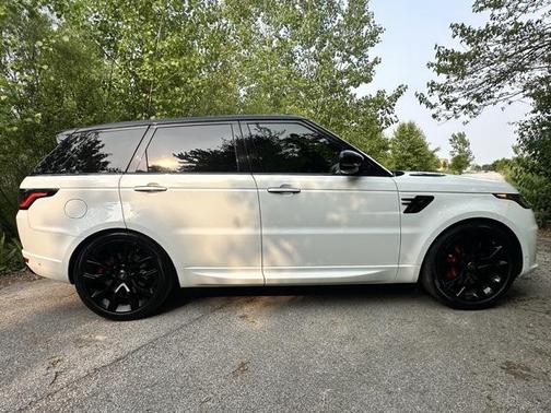 2022 Land Rover Range Rover Sport HST MHEV