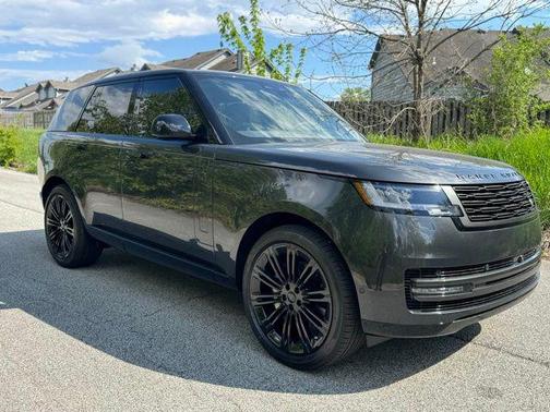 Carpathian Grey Prem Met 2026 Land Rover Range Rover P400 SE