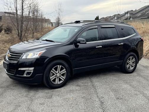 2017 Chevrolet Traverse 2LT