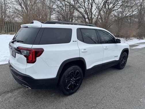 2022 GMC Acadia FWD SLE