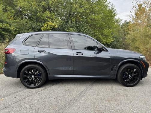 2020 BMW X5 M50i