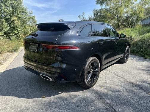 2024 Jaguar F-PACE R-Dynamic S P400 AWD Automatic