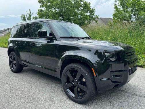 Santorini Black 2026 Land Rover Defender P400 X-Dynamic SE