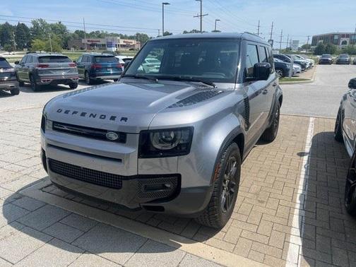 2024 Land Rover Defender 110 P300