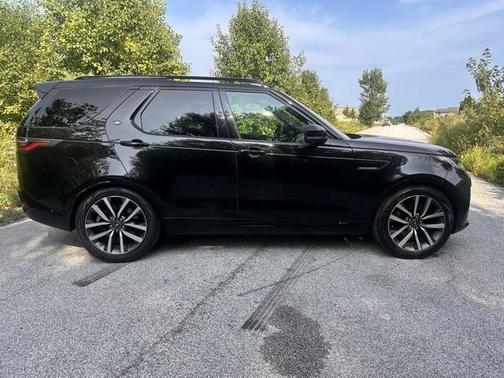 2021 Land Rover Discovery P360 S R-Dynamic