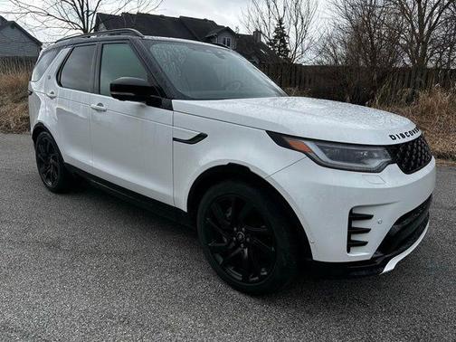 White 2023 Land Rover Discovery P300 S R-Dynamic