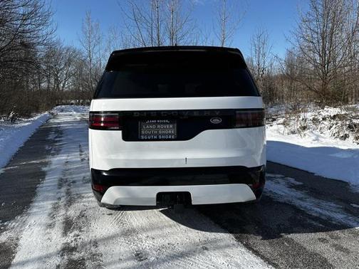 2023 Land Rover Discovery P300 S R-Dynamic