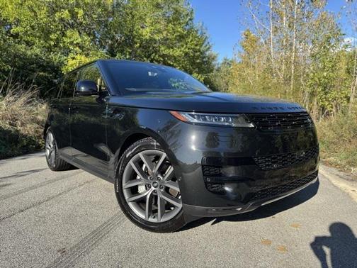 2025 Land Rover Range Rover Sport SE