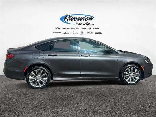 GRAY 2015 Chrysler 200 S