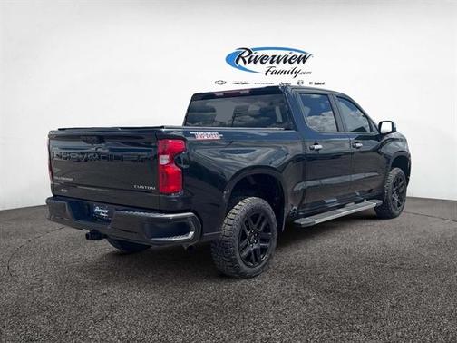 2023 Chevrolet Silverado 1500 Custom Trail Boss
