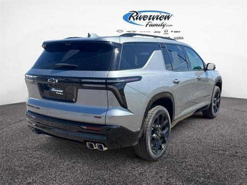 GRAY 2026 Chevrolet Traverse RS