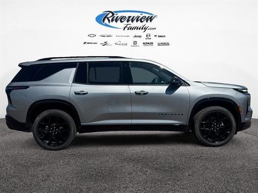 GRAY 2026 Chevrolet Traverse RS