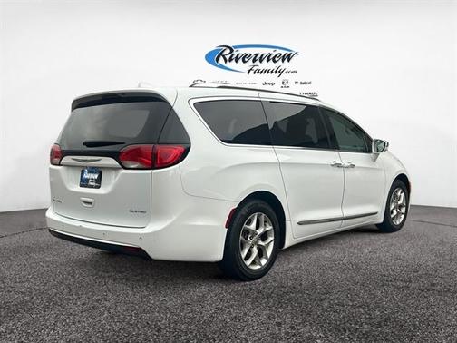 2019 Chrysler Pacifica Limited