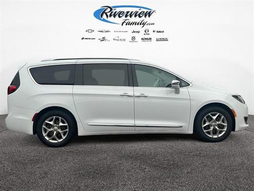 2019 Chrysler Pacifica Limited