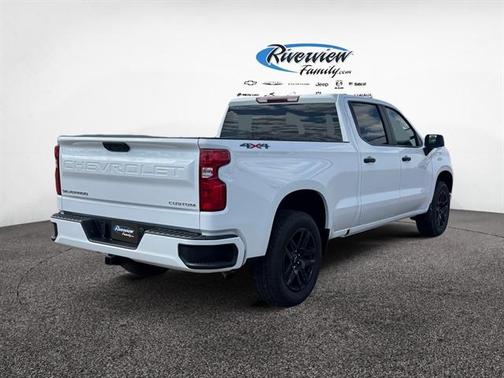 WHITE 2026 Chevrolet Silverado 1500 Custom