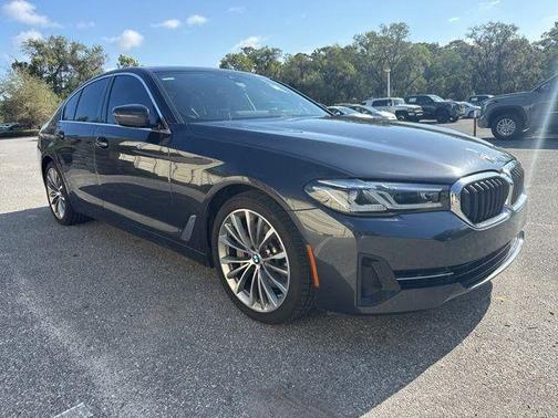 Dark Graphite Metallic 2022 BMW 530 i