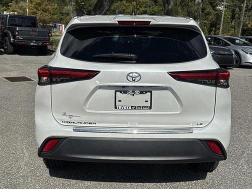 2023 Toyota Highlander LE
