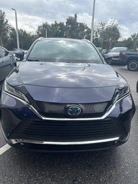 2023 Toyota Venza XLE