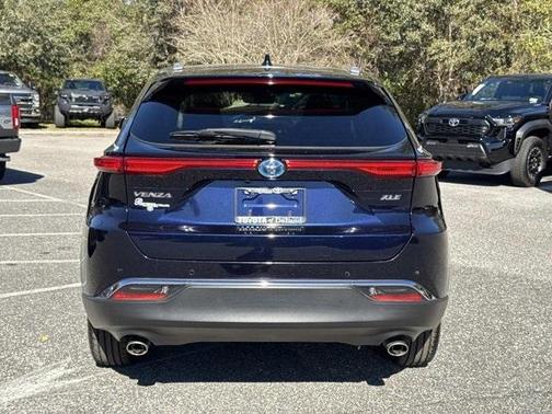 2023 Toyota Venza XLE