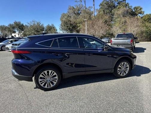 2023 Toyota Venza XLE