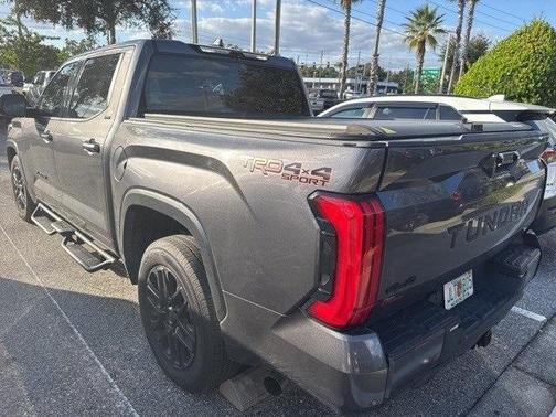 2022 Toyota Tundra SR5