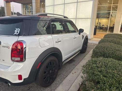 2020 MINI Countryman Cooper S