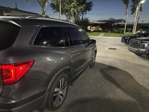 2018 Honda Pilot Elite