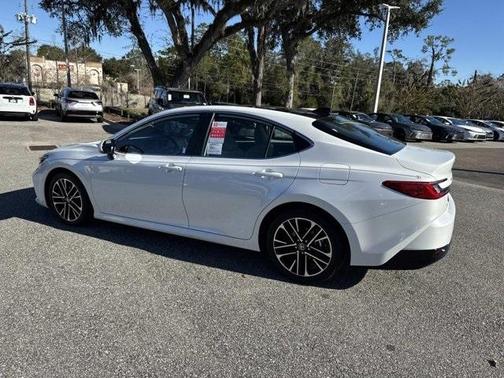 2025 Toyota Camry XLE