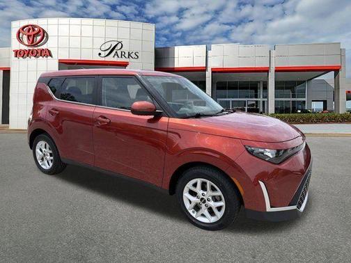 Mars Orange 2024 Kia Soul LX