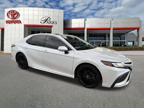 Super White 2021 Toyota Camry XSE