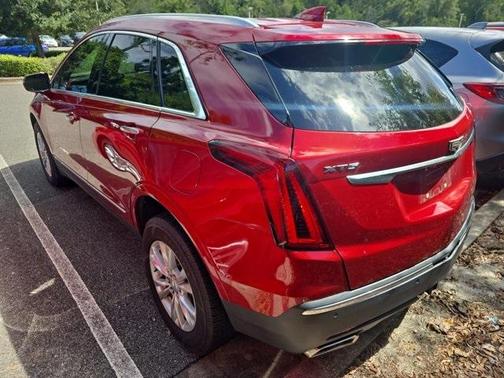 2021 Cadillac XT5 Luxury