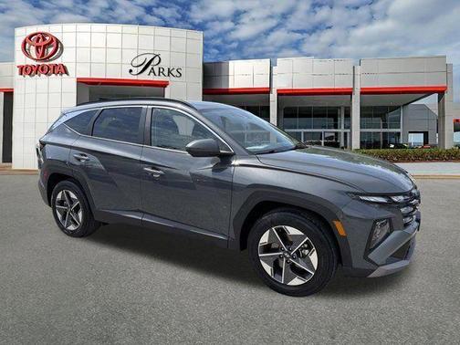 Gray 2025 Hyundai TUCSON SEL
