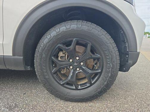 White Metallic 2022 Ford Explorer Timberline