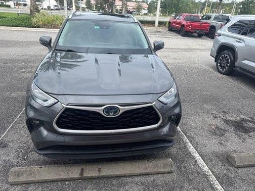 2020 Toyota Highlander Hybrid XLE