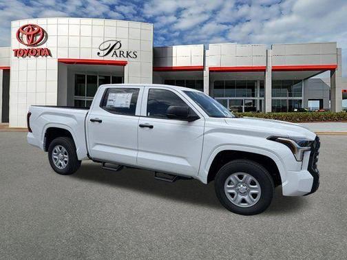 Ice 2026 Toyota Tundra SR