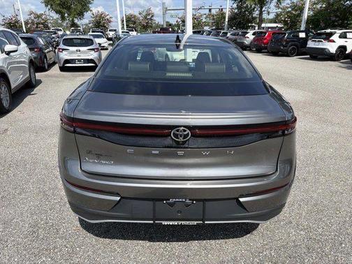 Metal 2025 Toyota Crown XLE