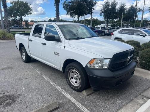 2018 RAM 1500 ST