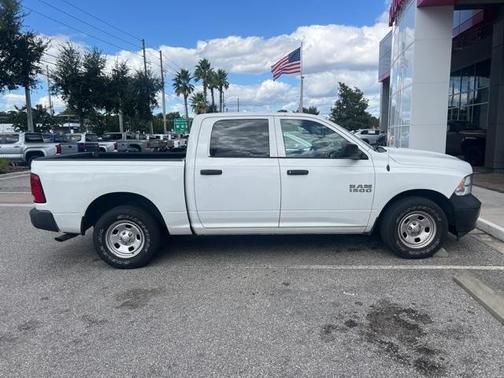 2018 RAM 1500 ST
