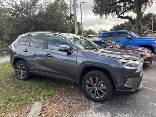 2023 Toyota RAV4 Hybrid XLE Premium